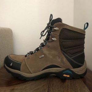 Ahnu Women's Montara Hiking Boots